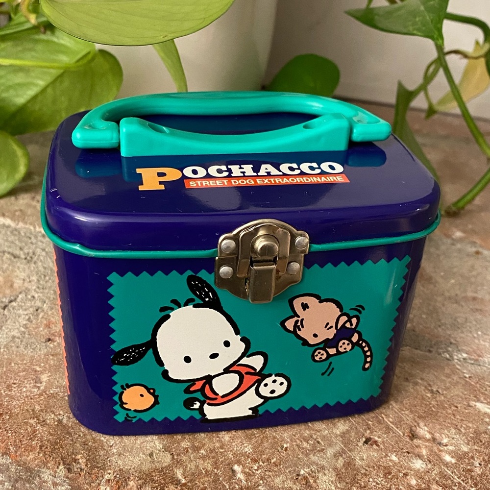 1996 vintage Sanrio Pochacco Street Dog Collectible tin box case with handle